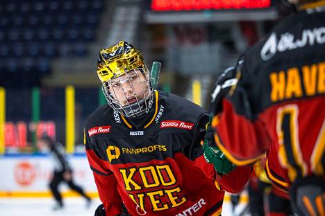 Vasta 17-vuotias Jani Nyman oli päättyneellä kaudella Kooveen ylivoimaisesti tehokkain pelaaja.