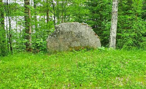 Riitalahden kahakasta tulee ensi viikolla kuluneeksi 214 vuotta. Kuva Riitalahden kahakan muistomerkistä.