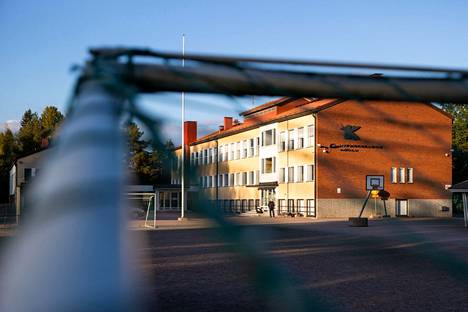 Nakkilan uusi yhteiskoulu on määrä rakentaa nykyisen Kirkonseudun koulun paikalle. 