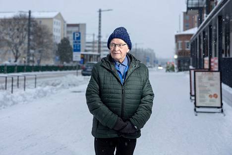 83-vuotias Matti Vilén on asunut Tampereen Kalevassa kivenheiton päässä Sammonkadusta 10 vuoden ajan.