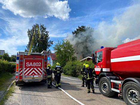 Omakotitalon tulipalo on tapahtunut Hokkosentiellä Porissa.