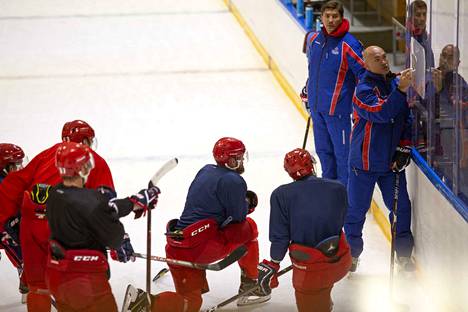 Hallitseva jääkiekon KHL-mestari TsSKA Moskova harjoitteli jäähalli  Wareenassa Valkeakoskella - Urheilu - Valkeakosken Sanomat