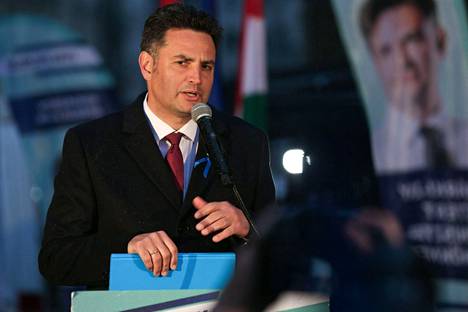 Unkarin hajanainen oppositio on yhdistänyt rivinsä pääministeriehdokas Peter Marki-Zayn taakse.