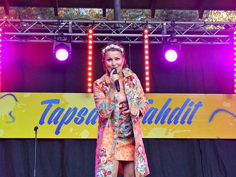 Koko kansan muusikko Arja Koriseva konsertoi viimevuotisten Tapsan Tahtien päätöskonsertissa. Koriseva myös palkittiin Iskelmä-Finlandialla Tahtien aikana.