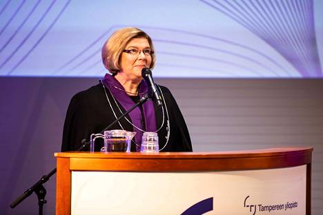Rehtori Mari Walls puhui Tampereen yliopiston lukuvuoden avajaisjuhlassa syyskuun alussa.