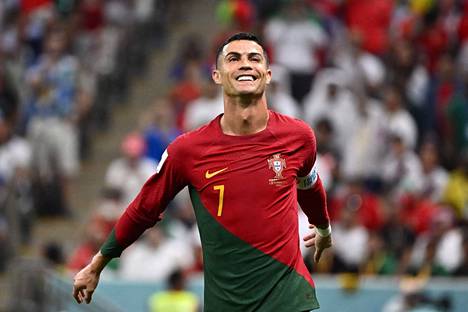 Cristiano Ronaldo pääsi Sveitsi-ottelussa kentälle viimeiseksi vartiksi.