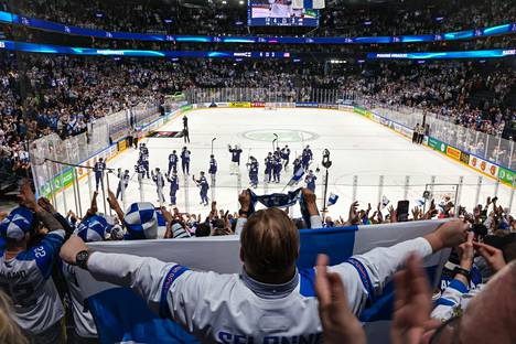 Suomen jääkiekkoliitto teki viime kevään MM-kotikisoilla lähes 14 miljoonan euron taloudellisen tuloksen.