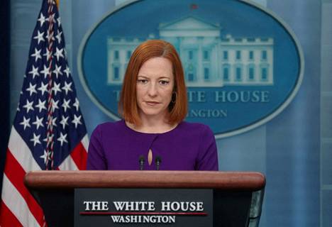 Valkoisen talon tiedottaja Jen Psaki puhui medialle  Washingtonissa 5. huhtikuuta.