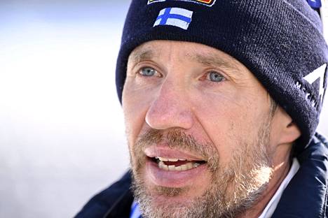 Hiihdon maajoukkueen päävalmentaja Teemu Pasanen kommentoi Suomen saldoa 50 kilometrin kisan jälkeen.