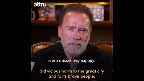 Näyttelijä ja poliitikko Arnold Schwarzenegger vetoaa puheessaan venäläisiin ja suoraan Vladimir Putiniin. 