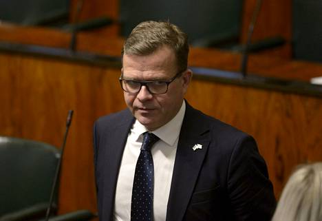 Kokoomuksen puheenjohtaja, kansanedustaja Petteri Orpo kuvattiin eduskunnan täysistunnossa Helsingissä 18. lokakuuta 2022.