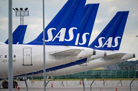 Lentoyhtiö SAS:n koneet olivat parkissa Kööpenhaminan lentokentällä 4. heinäkuuta, kun 900 lentäjää oli aloittanut lakon työriidan seurauksena.