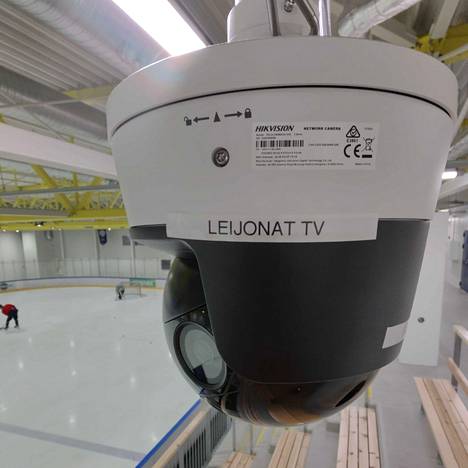 Hikvisionin kamera kuvaa Matinkylän jäähallissa.