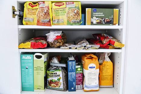 Kotivara toimii parhaimmillaan niin, että jääkaapissa ja kuiva-ainekaapeissa pystyy aina pitämään sen verran ruokatarpeita, että koko perhe pärjäisi niillä 72 tuntia.