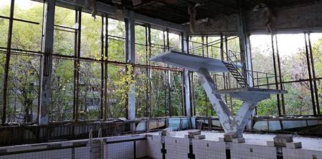 Veera Ojala on kuvannut Pripyatin autiokaupunkia Tšernobylin alueella. Hän tekee väitöskirjaa alueeseen liittyvästä visuaalisesta kulttuurista. Ukrainan sodan aikana Pripyat on muuttunut suositusta turistikohteesta takaisin autioituneeksi alueeksi.