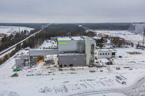 Fortumin uusi akkumateriaalin kierrätyslaitos on melkein valmis Harjavallassa.