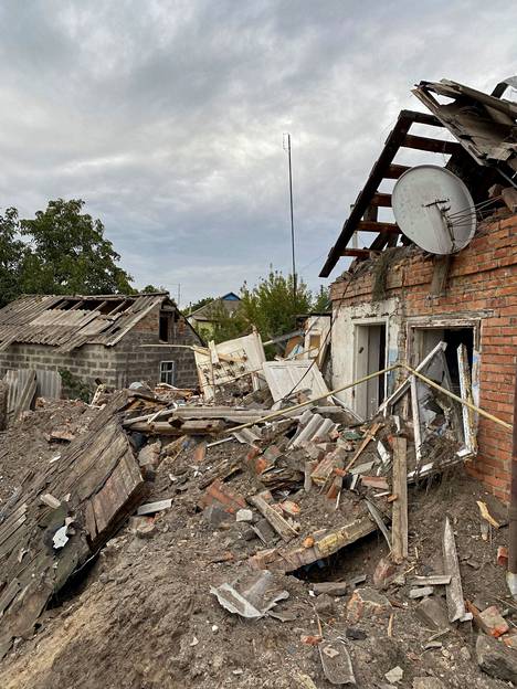 Sodan vaurioittama asuintalo takaisin vallatulla  Balaklijan alueella 11. syyskuuta.