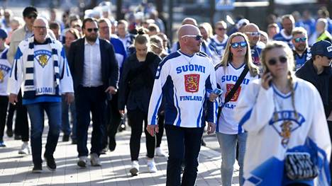 Miesten jääkiekon MM-kisat toivat Tampereelle niin kotimaisia kuin ulkomaisia turisteja. Yleisöä saapui Nokia-areenalle Suomen ja Tšekin väliseen otteluun 24. toukokuuta.