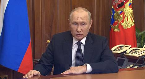 Venäjällä nähtiin keskiviikkoaamuna etukäteen nauhoitettu tv-puhe presidentti Vladimir Putinilta. Kuva on Venäjän presidentinkanslian välittämä. 