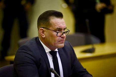 Oikeusavustaja Ilkka Ukkonen kuvattiin rikollisjärjestö United Brotherhoodin lakkauttamiskanteen valmisteluoikeudenkäynnnissä Itä-Uudenmaan käräjäoikeudessa Porvoossa 8. tammikuuta 2020.