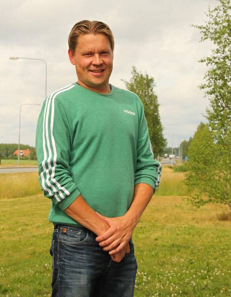 Teemu Anttila toimii yrittäjän töidensä lisäksi vankilalähettinä.