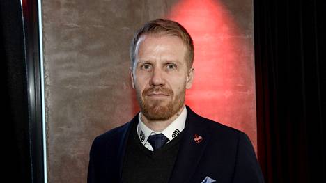 Entinen TPS:n pelaaja Tommi Miettinen ryhtyy TPS:n päävalmentajaksi.