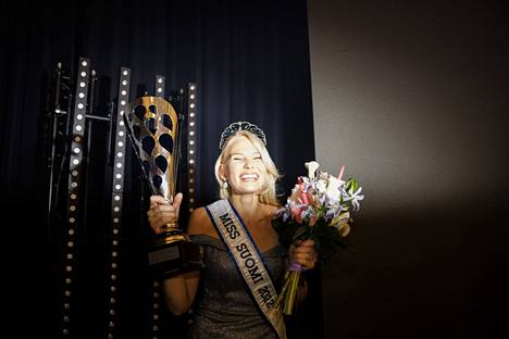 Miss Suomi -kilpailun voittajaksi kruunattiin syyskuussa Petra Hämäläinen.