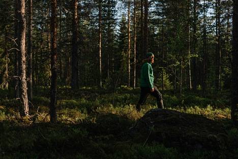Juha Inkilä omistaa kaavaillun tuulipuiston alueen reunalla metsämaata muutaman hehtaarin verran. 