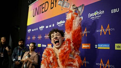 Sveitsin Nemo voitti Euroviisut.