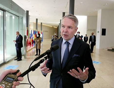 Ulkoministeri Pekka Haavisto osallistui EU:n ulkoministerikokoukseen maanantaina Luxemburgissa.