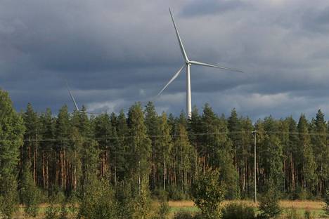 Suuri tuulivoimatuotanto laski sähkönhintaa erityisesti lokakuun alkupuolella. 