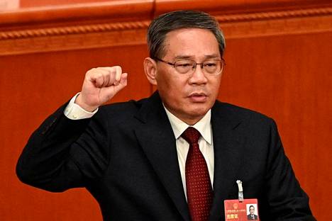 Kiinan kansankongressi nimitti lauantaina Li Qiangin maan uudeksi pääministeriksi. 