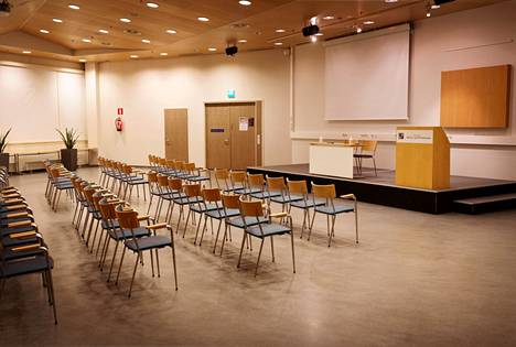 Tampereen Messu- ja urheilukeskuksen Tähtien sali on näyttämönä, kun Pirkanmaan uusi aluevaltuusto kokoontuu ensimmäisen kerran tiistaina.