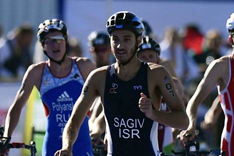 Shachar Sagiv kuvattuna vuonna 2018 triathlonkisassa Skotlannissa.