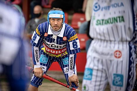 Pesäpallolegenda Toni Kohonen päätti pelaajauransa viime kauteen. Kuva Itä–Länsi-ottelusta 2021.
