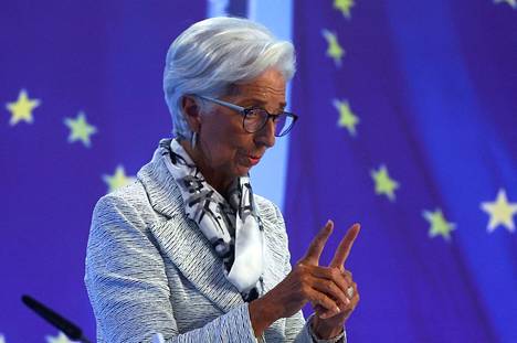 Euroopan keskuspankin pääjohtaja Christine Lagarde kertoi rahapoliittisista päätöksistä torstaina Frankfurtissa järjestetyssä lehdistötilaisuudessa.