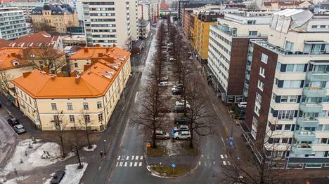 Tampere tekee katuja, joissa kävely, pyöräily ja autoilu erotetaan  toisistaan - Tampere - Aamulehti