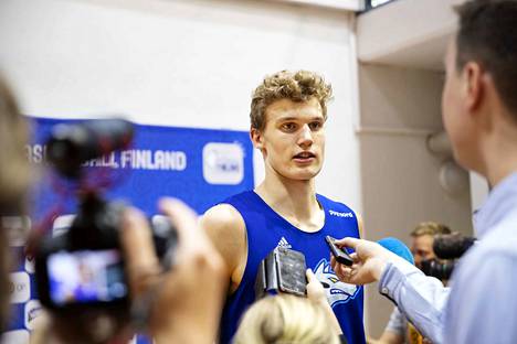 Lauri Markkanen ei tule vahvistamaan Suomen koripallomaajoukkuetta. 
