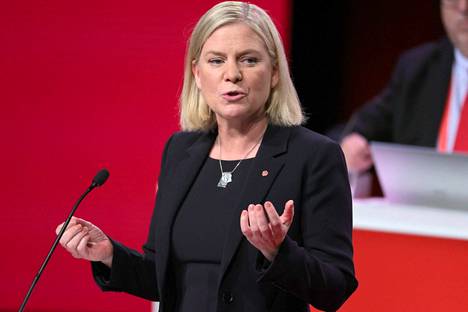 Ruotsin valtiovarainministeri Magdalena Andersson kuvattiin marraskuun alussa sosiaalidemokraattien kokoontumisessa Göteborgissa. Häntä ennakoitiin jo tuolloin Ruotsin pääministeriksi, mutta tie nimitykseen on ollut kuoppainen.