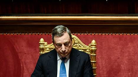 Italian pääministeri Mario Draghi ilmoitti aiemmin tällä viikolla eroavansa eskaloituneen hallituskriisin vuoksi. Presidentti kuitenkin kieltäytyi hyväksymästä hänen eroanomustaan. Drahgi kuvattiin Roomassa 21. kesäkuuta.