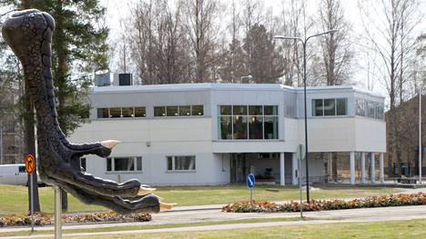 Mänttä-Vilppulan kirjastot avautuvat torstaina 6.5. koronarajoitusten lievennyttyä.
