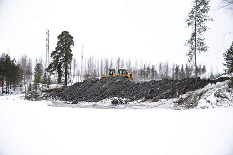 Näsisaaren täyttö alkoi 16. helmikuuta Tampereen Hiedanrannassa. Täyttöoperaatio ei kuulu rautatieallianssille, vaan sen hoitaa Tampereen kaupunki. 