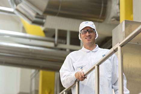 Timo Saarenpäälle työn merkityksellisyyttä lisää se, että Valion omistavat suomalaiset maidontuottajat.