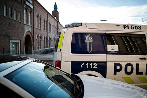 Kesän viikonloppujen yöt ovat usein poliisille vilkkaita. Kuvituskuva Tampereen keskustasta vuodelta 2017.