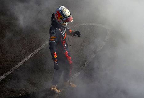 Max Verstappen joutui lopettamaan kisan kesken teknisen vian vuoksi.