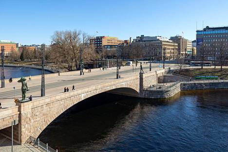 Huhtikuussa Tampereellakin on päästy nauttimaan useista aurinkoisista ja lämpimistä päivistä.