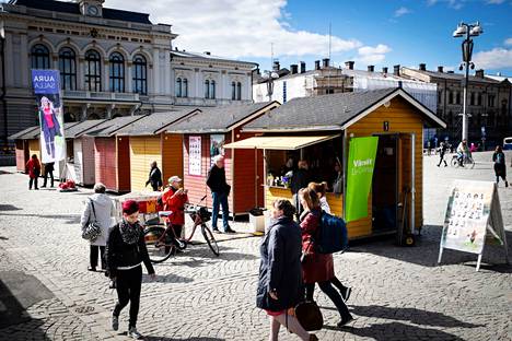 Vuoden 2019 eduskuntavaalien alla vaalimökit olivat paikoillaan Tampereen Keskustorilla.