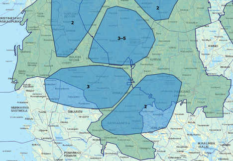 Alueemme susireviirien tilanne viime keväänä. Sinisten alueiden keskellä oleva luku kertoo, miten monta yksilöä todettiin alueella olevan kevään laskennoissa. Pentueiden myötä määrät ovat lisääntyneet.