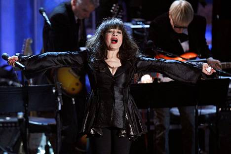 The Ronettesin laulajana tunnettu Ronnie Spector kuoli syöpään keskiviikkona. Hänet kuvattiin vuonna 2010 New Yorkissa järjestetyssä konsertissa.