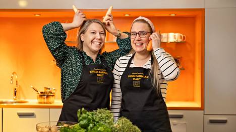 ”Suomi syö Satakunnasta!” Anna Kari ja Tuuli Pirttikoski kehuvat omaa maakuntaa merkittäväksi ruoka-aitaksi. Vahva ruoantuotanto tukee osaltaan koko maan huoltovarmuutta.